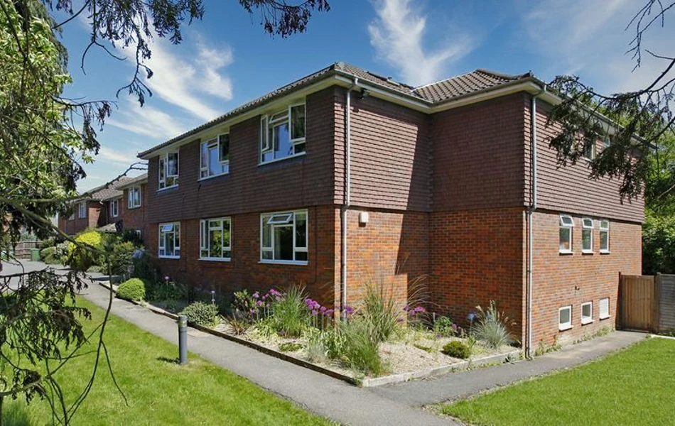 Outside view of Pratt House, Amersham, Buckinghamshire (1)